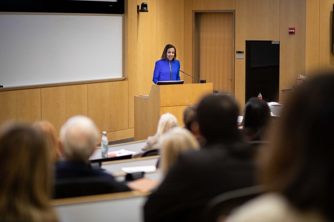 Mercedes Carnethon, PhD, the vice chair and Mary Harris Thompson Professor of Preventive Medicine and of Medicine in the Division of Pulmonary and Critical Care, delivers her acceptance speech during the award ceremony.